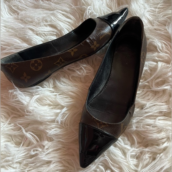 Authentic Louis Vuitton Monogram Cap Toe Ballet Flats Size EU 37 - Picture 1 of 12